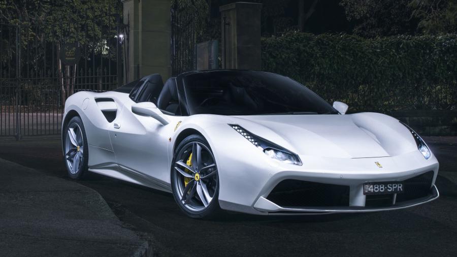  Ferrari 488 Spider 2016 года  (AU) (фото 2 из 23)